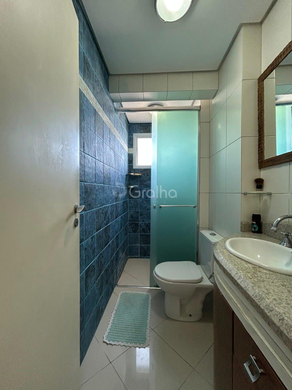 j6vt7r-i5U4983sQ5W5u2_38320682b732919e2e.jpg