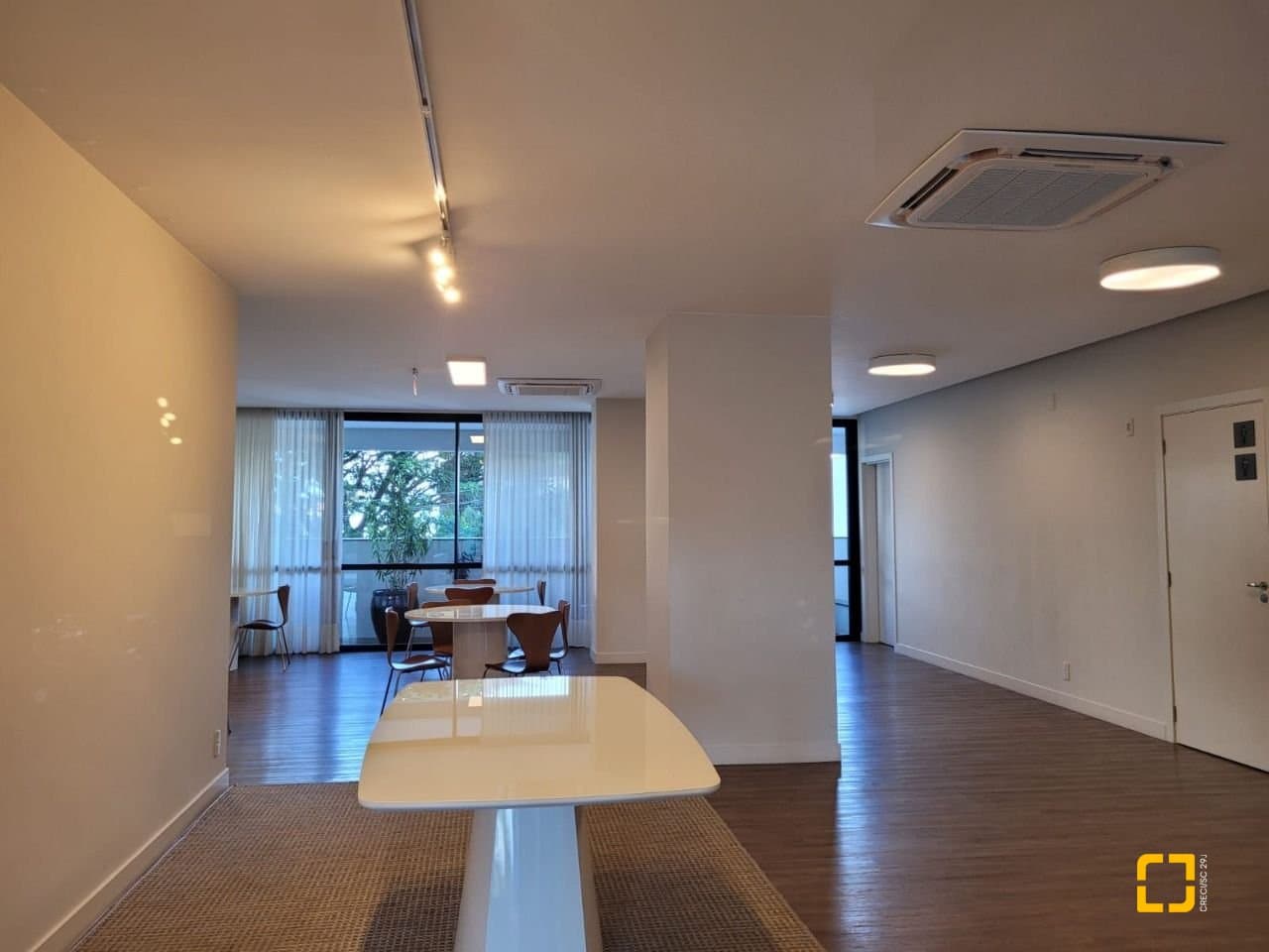 jbcl-i8281pR_54429681523e5ad9c3.jpg