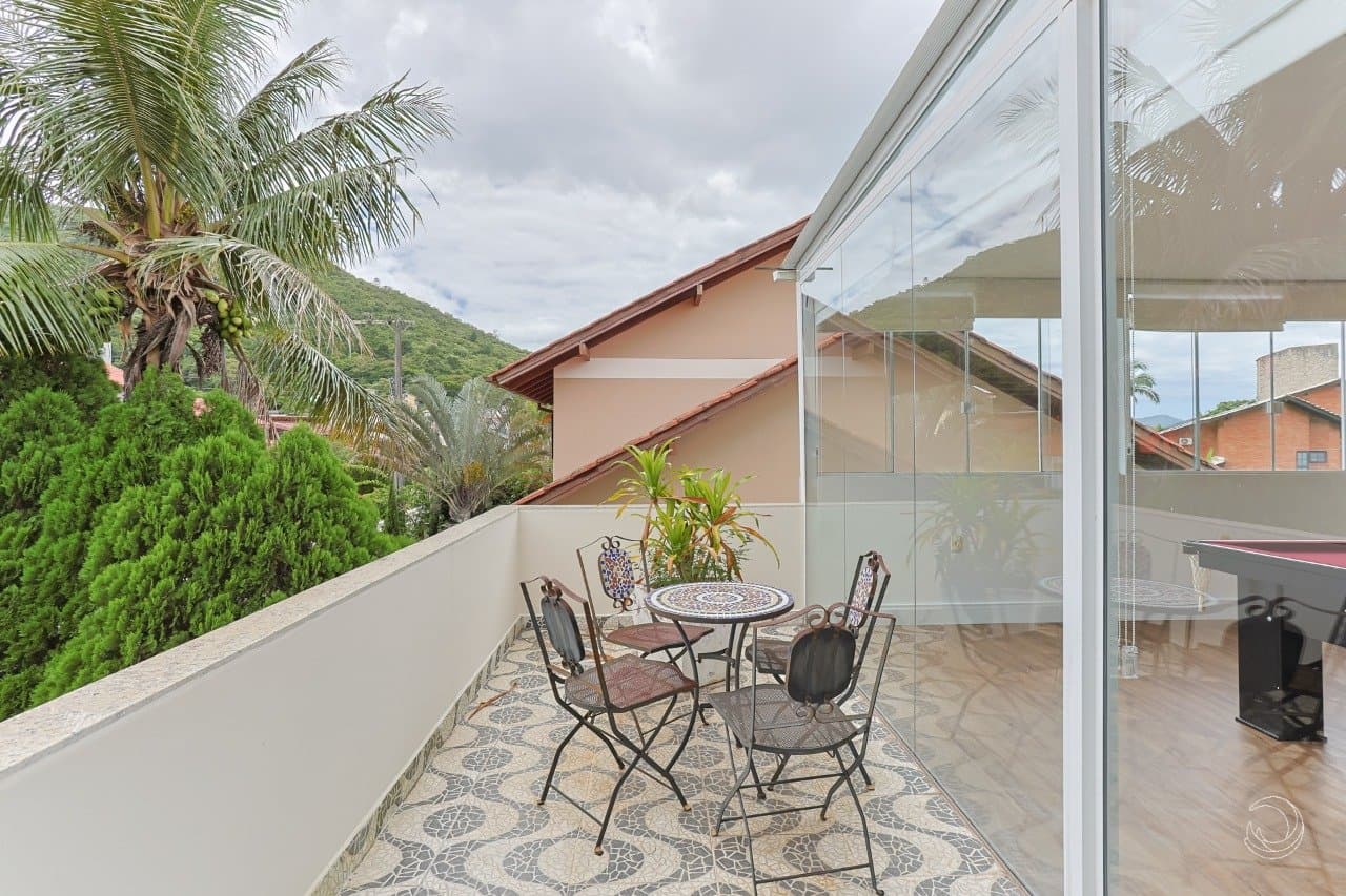 jcadb-iT915nz7X77cL1bo35_35602678a62ce97465.jpg
