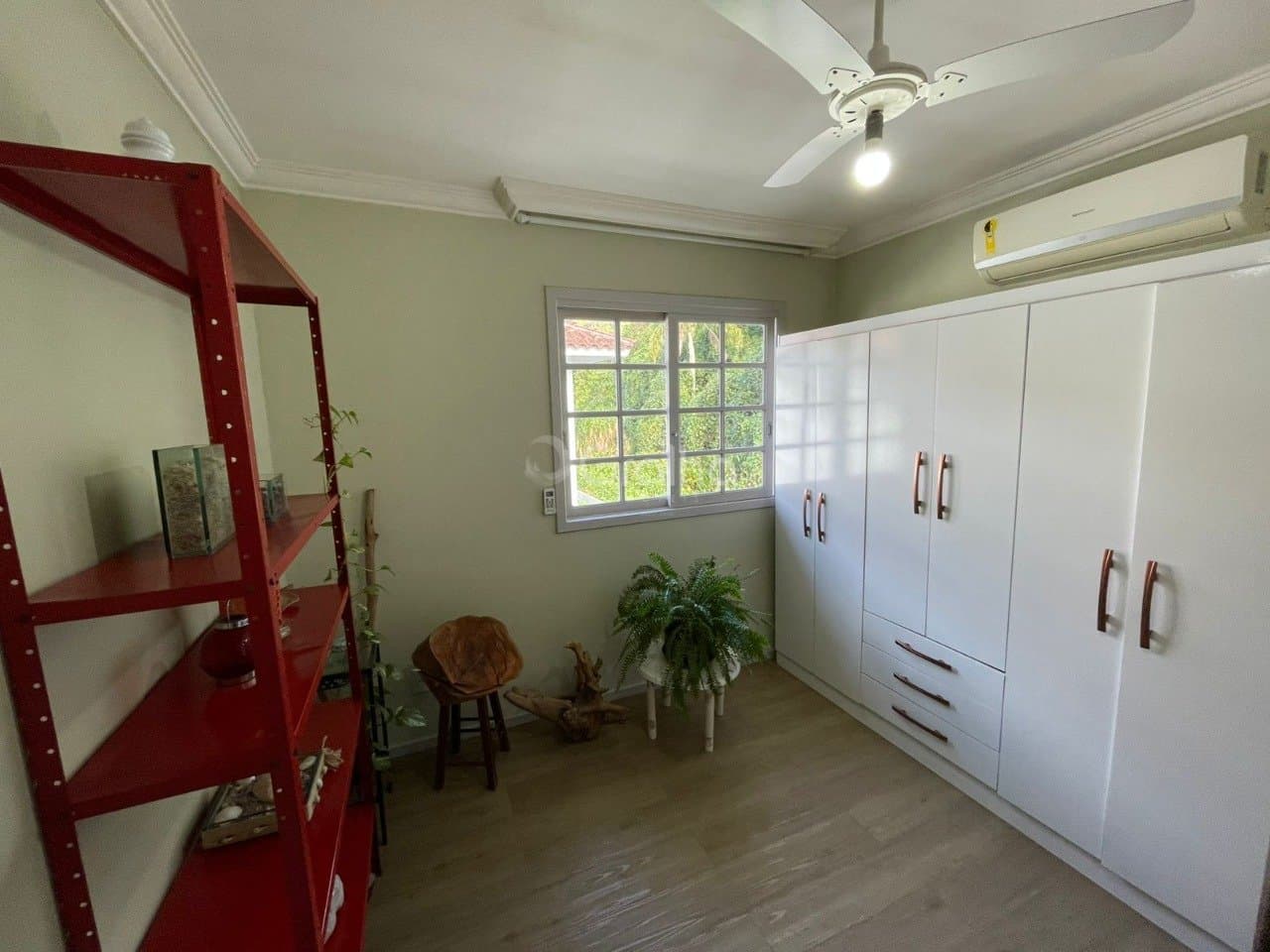 jmox6c-it79Jf4_39568689a0e0751abf.jpg