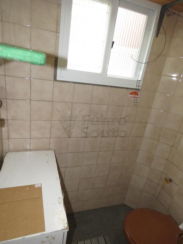 jwb38h-banheiro-aux.jpg