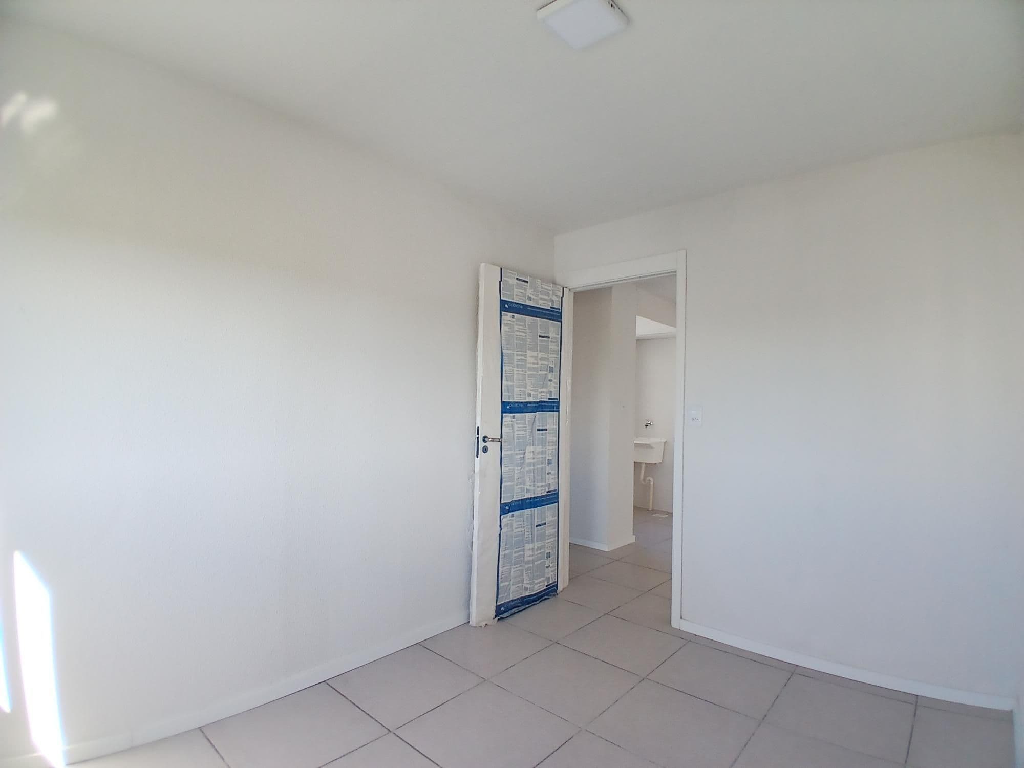 k092dp-img-249128328