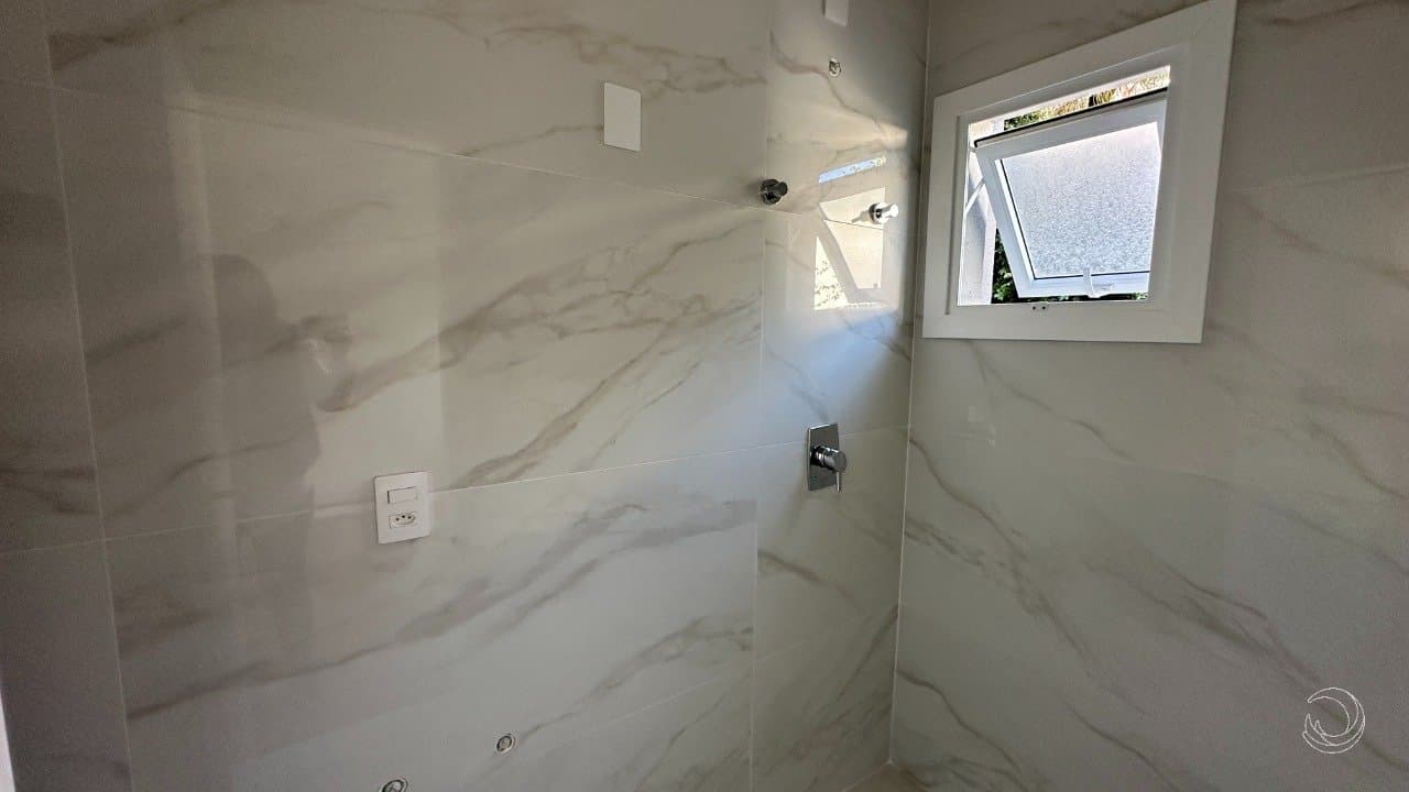 k2qdvm-iOR7274rZKL7_24611667c7dfe1ba11.jpg