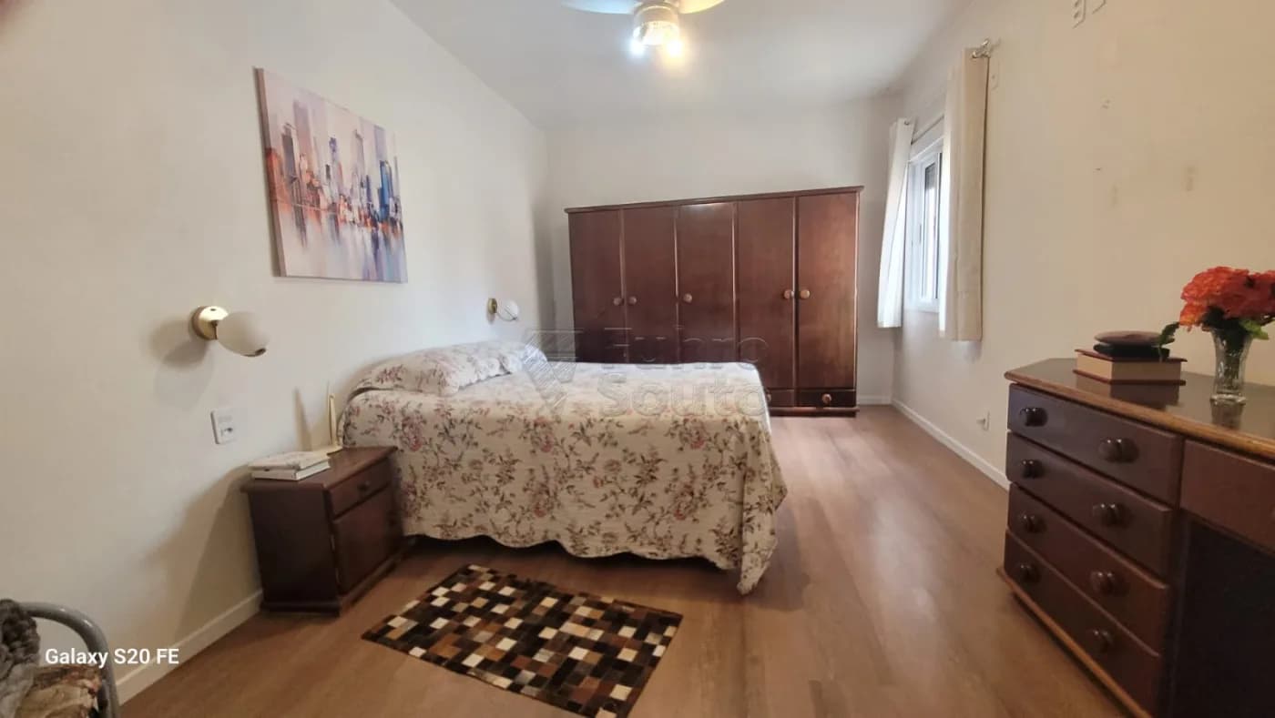 k8n6e9-dormitorio.webp