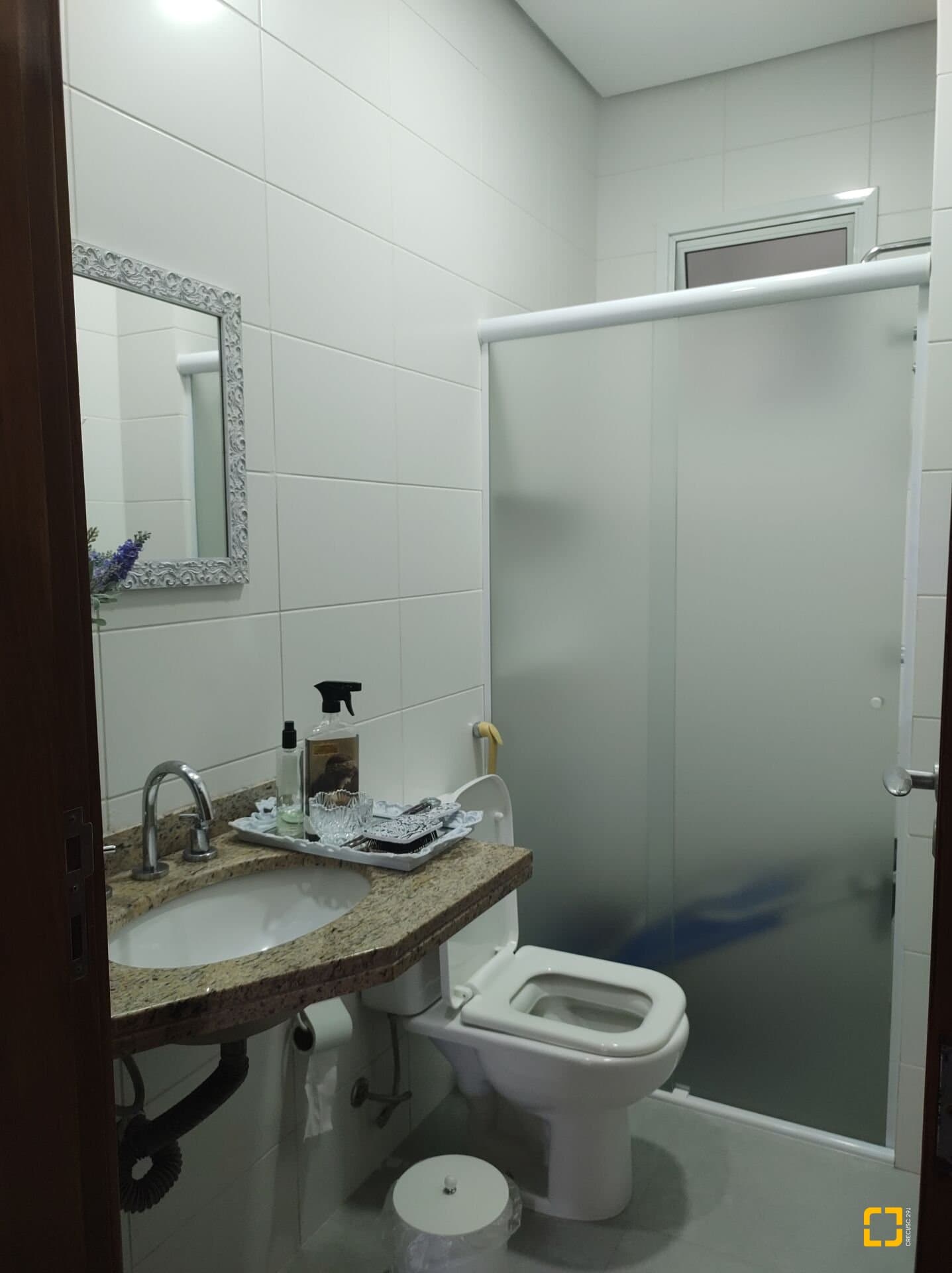 ka8m4h-iv0b4j_5893669bd964e05a13.jpg