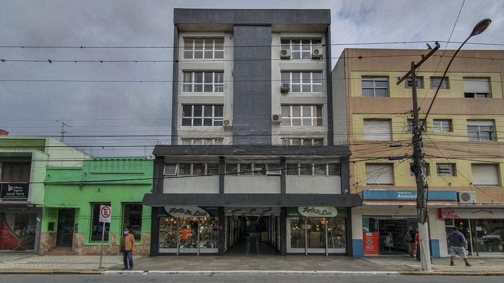 l8kfgq-fachada.jpg