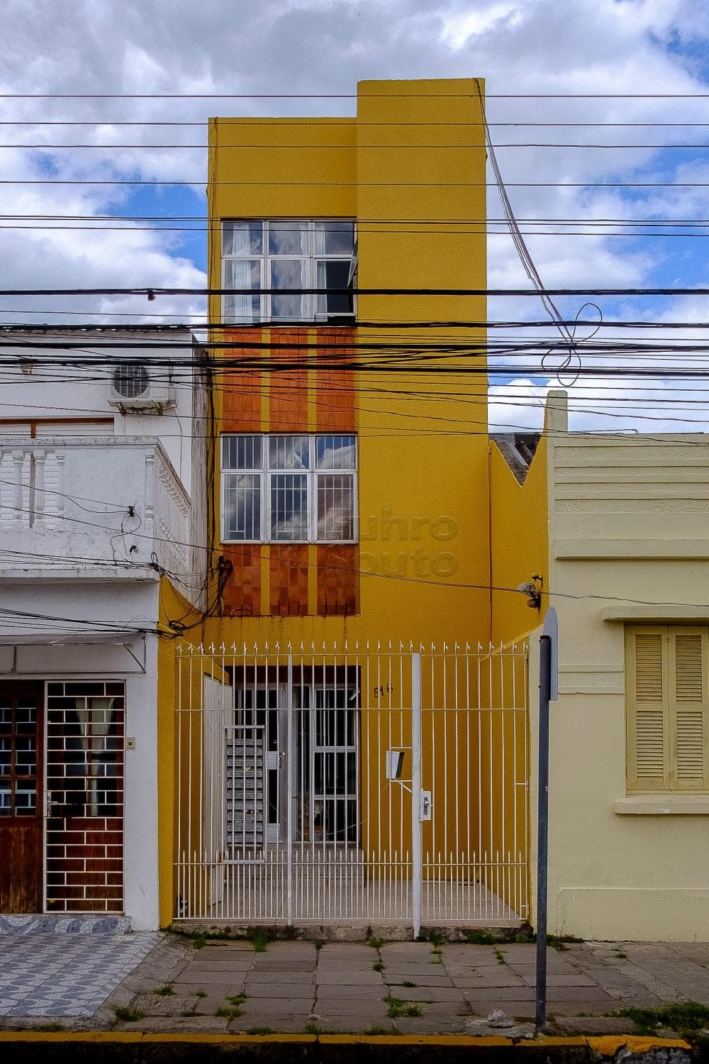 l90f5-fachada.jpg