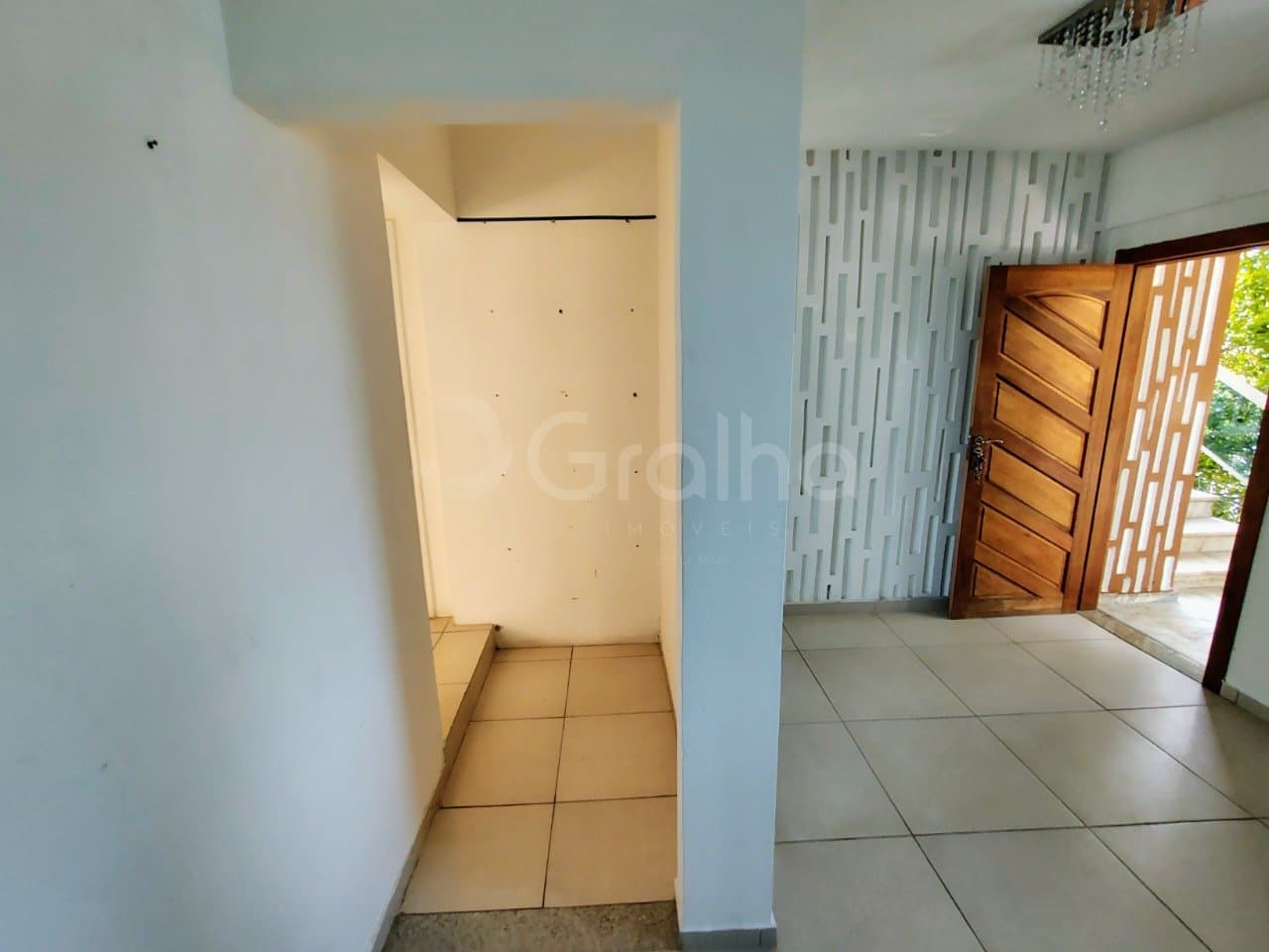 l948sa-i3E1BEx8j461D96ScI_4150169656954acb94.jpg