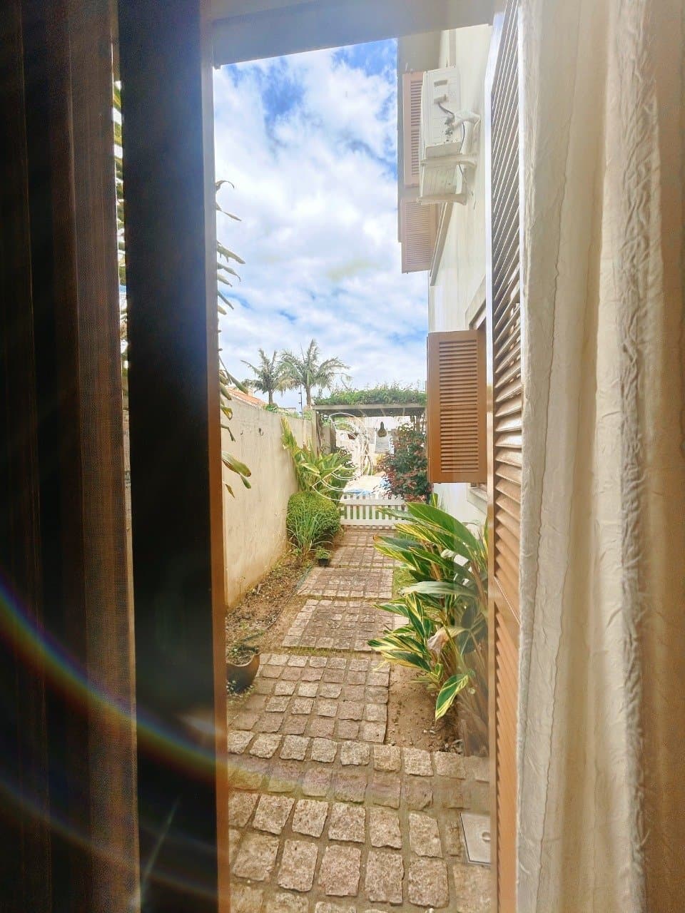 lvnnl-iN4994A_18634697225c82e8b8.jpg