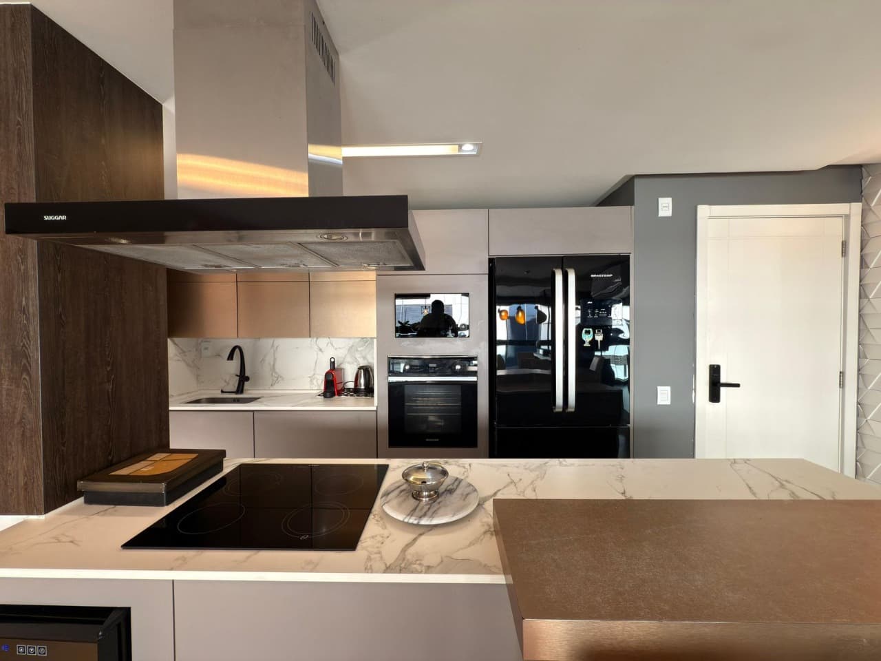m14lnf-iM23xa47Y_4019568d44a5622d22.jpg