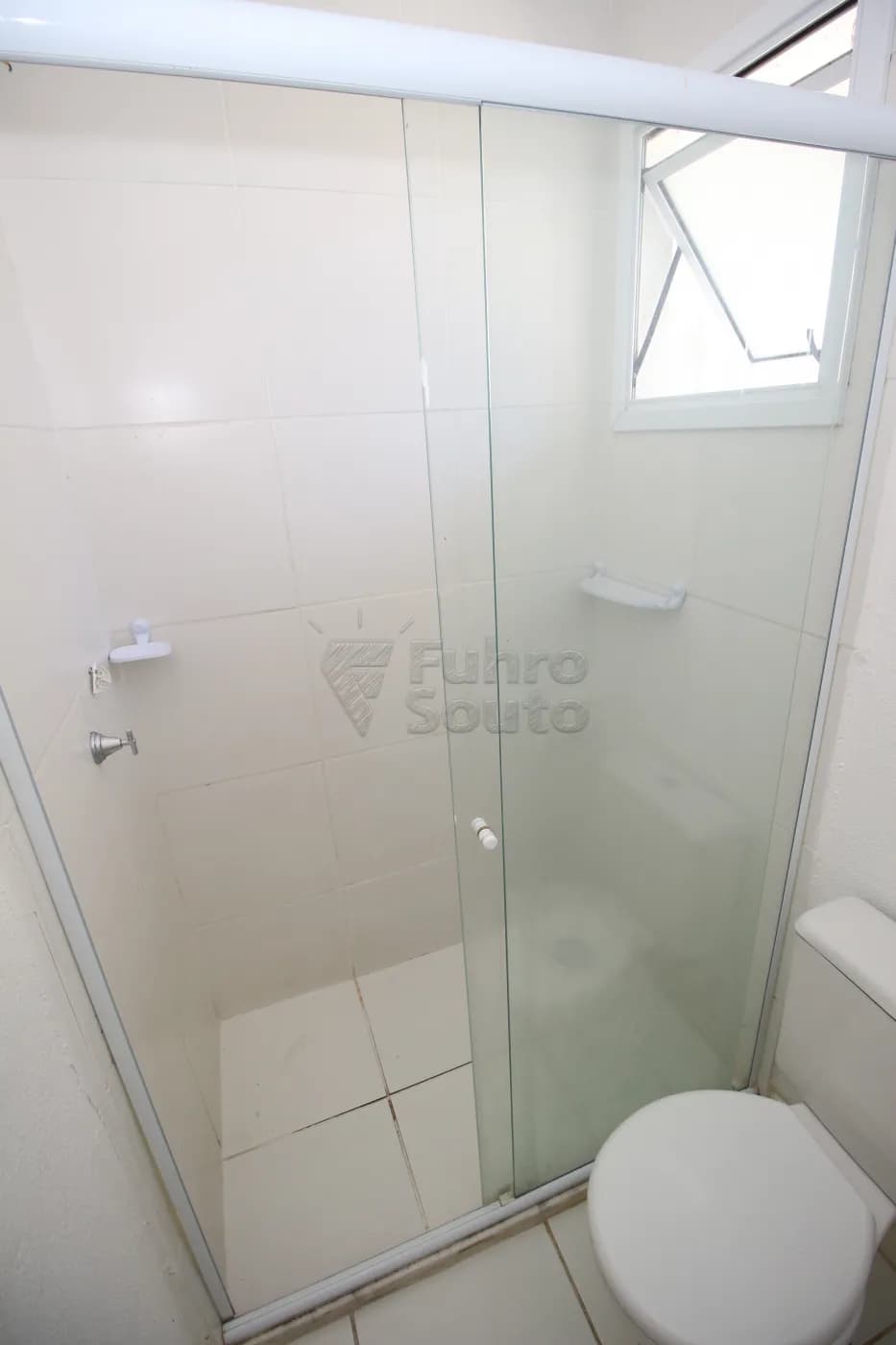 m2riuj-banheiro.webp