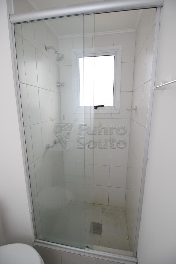 m4yngh-banheiro-suite.jpg