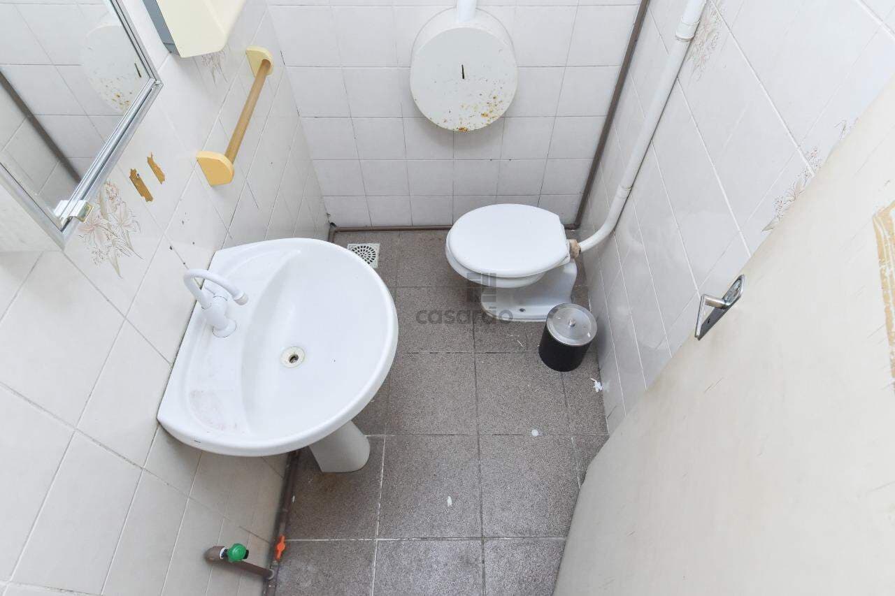mru4t-casa-comercial-no-pelotas-banheiro.jpg