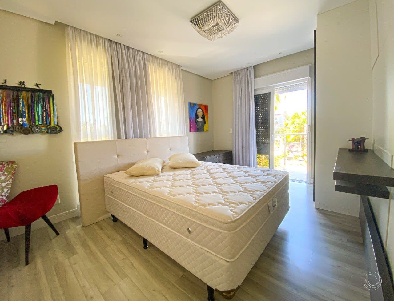 mubusq-id9k3DlO7bJ_339576671cc6831ec3.jpg