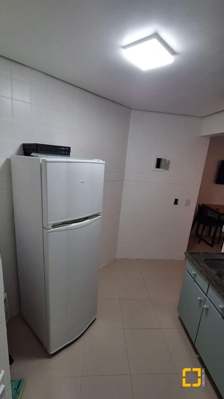 mvt01j-iqsj45_576476927418595da5.jpg