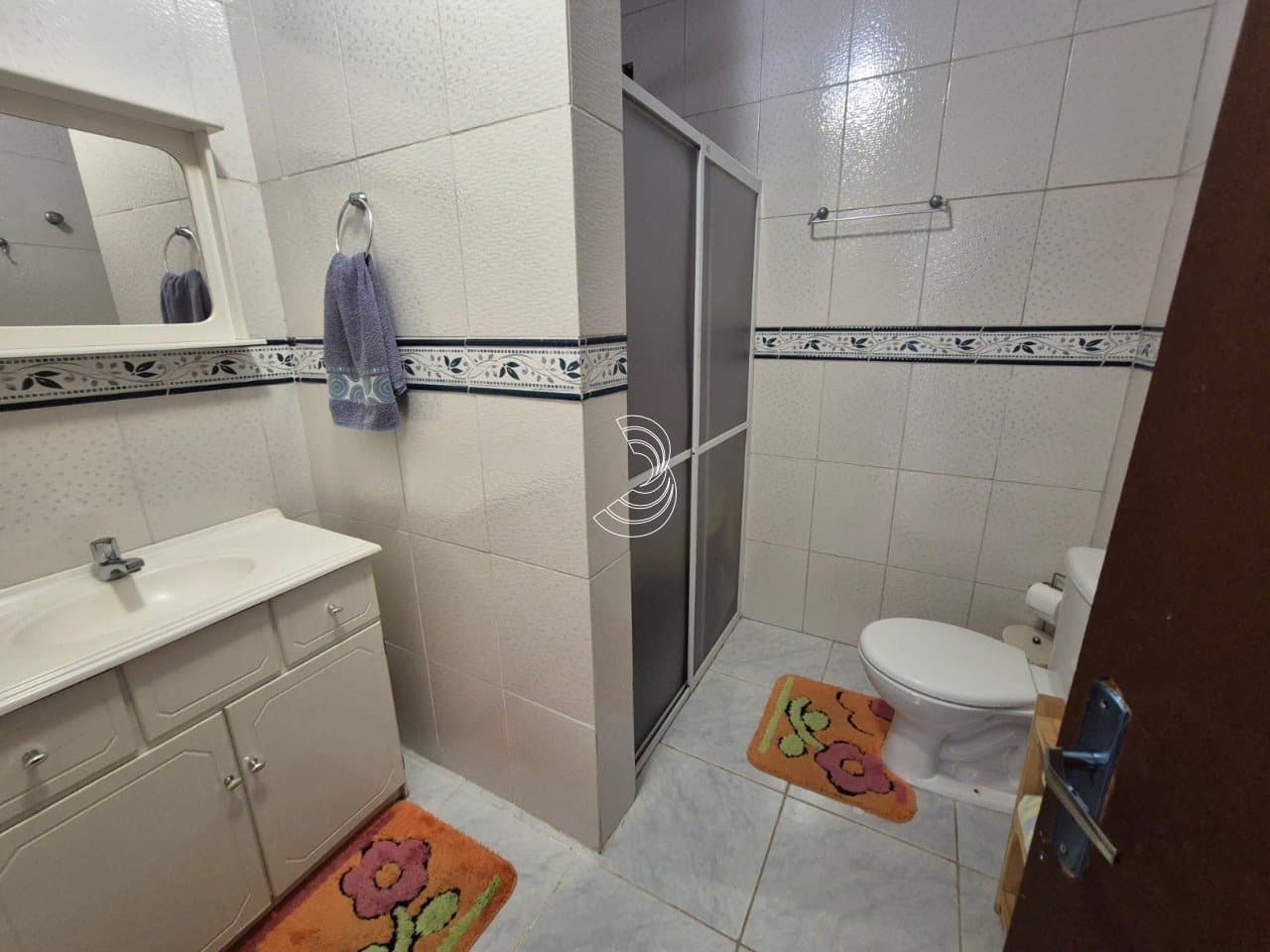 mww2q-iD34aI62882_18453690116e5f3bc5.jpg