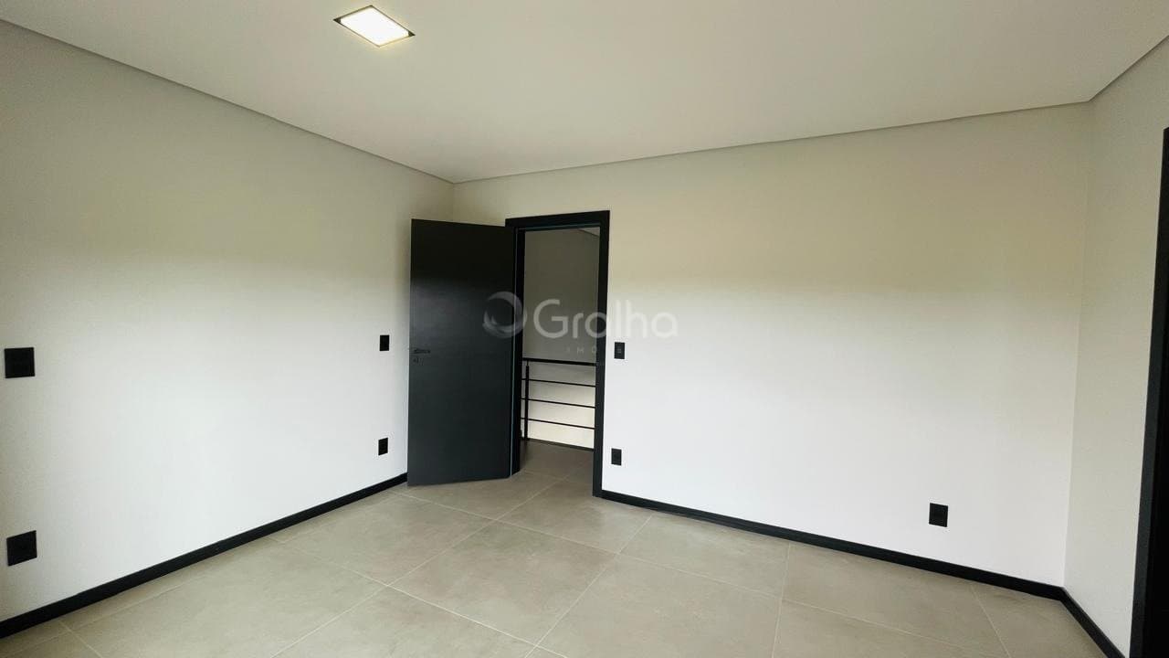 n86oy-i6JS44X_38171681df374cc8e2.jpg