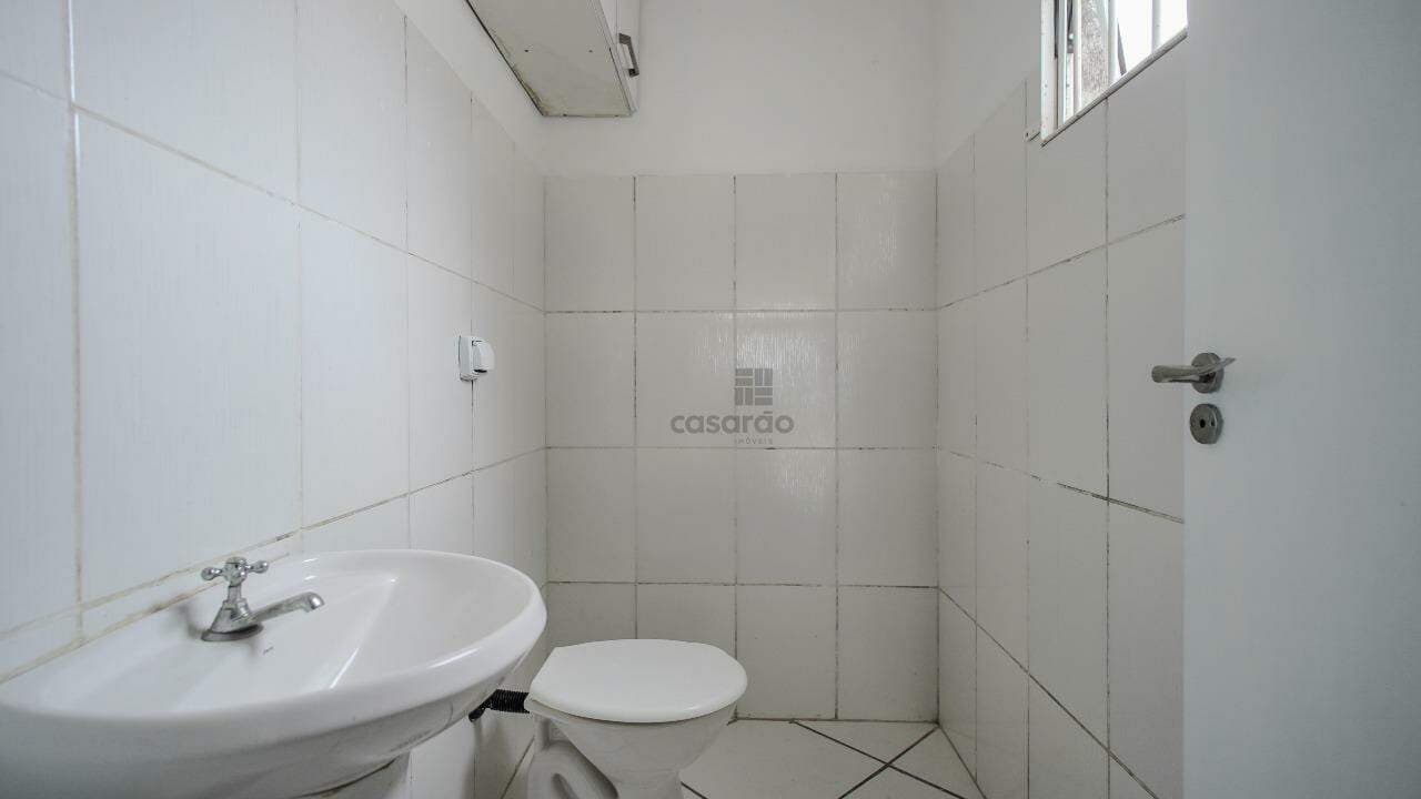 naw8td-sala-no-pelotas-banheiro.jpg