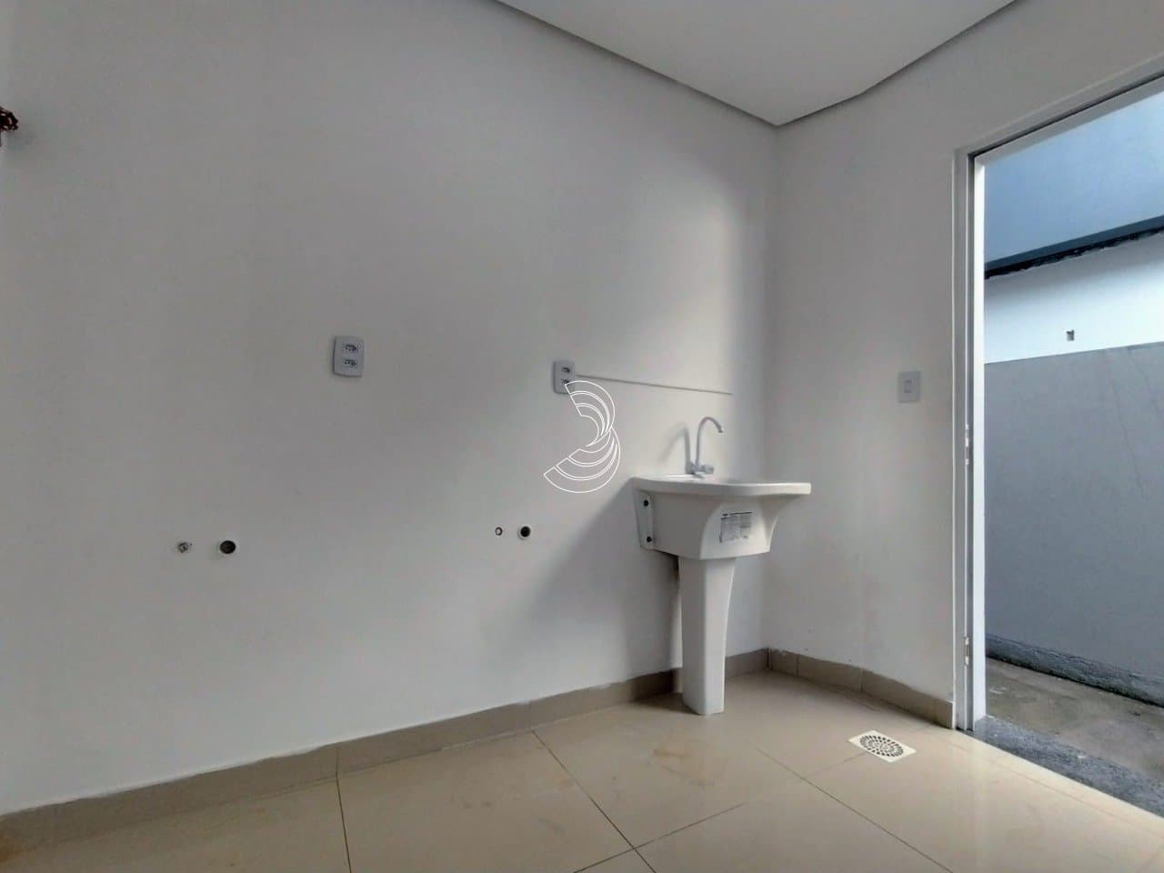 nggxpp-iN11Bv7y2n_1911569f8f83f4ef79.jpg