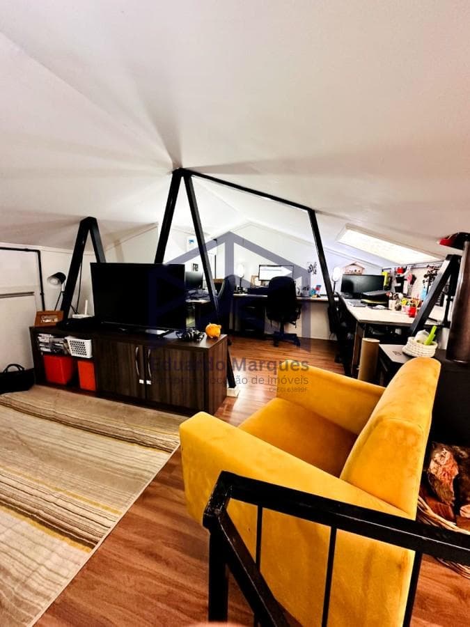 nsqu5f-202511210134293620-jpg.jpg