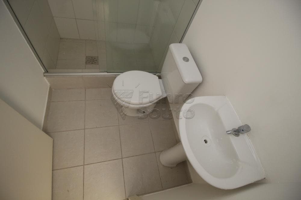 o461r6-banheiro-social.jpg