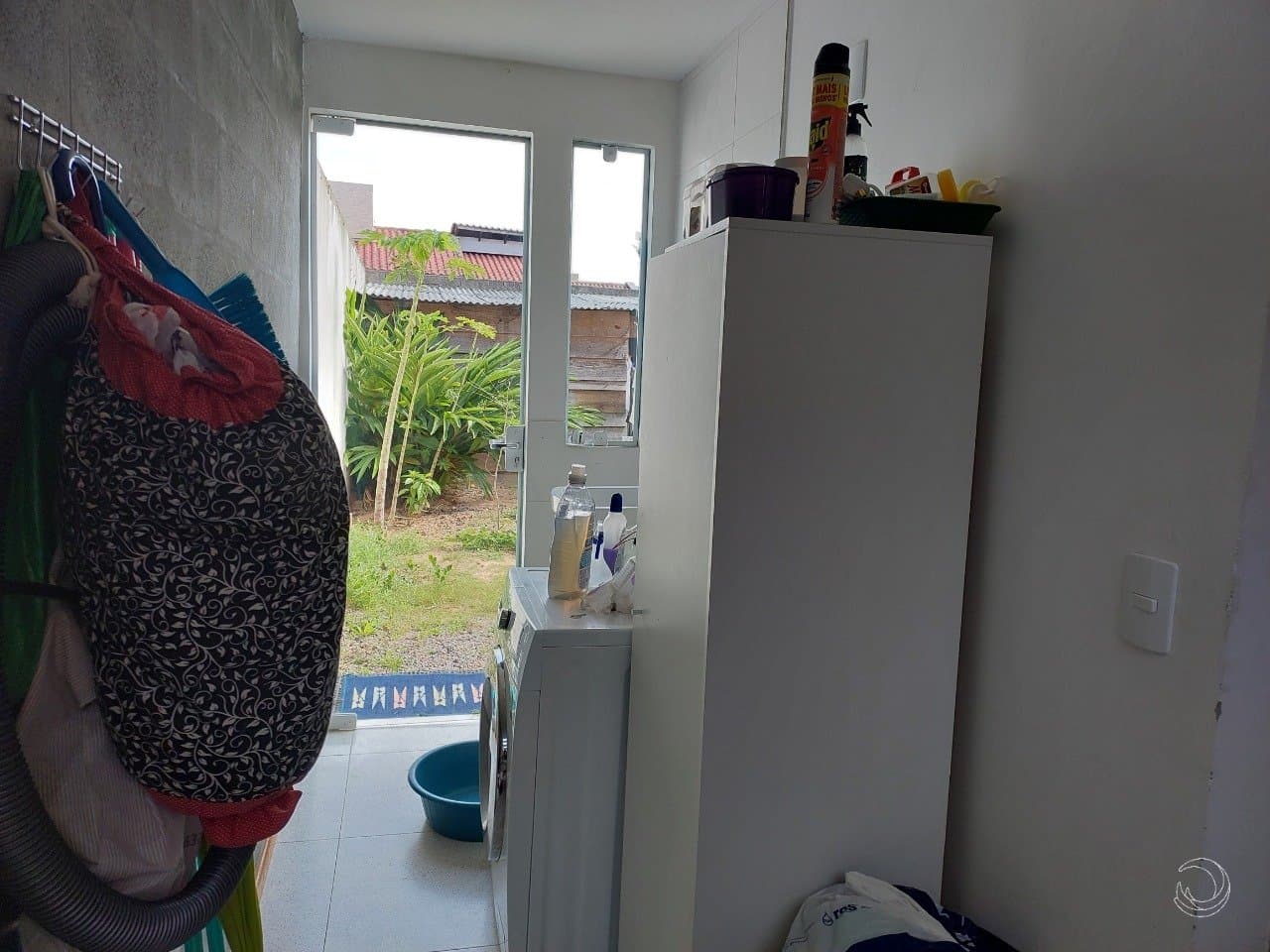 od0to-iw956VE2q5cBWH_2925765e7176e3f04d.jpg