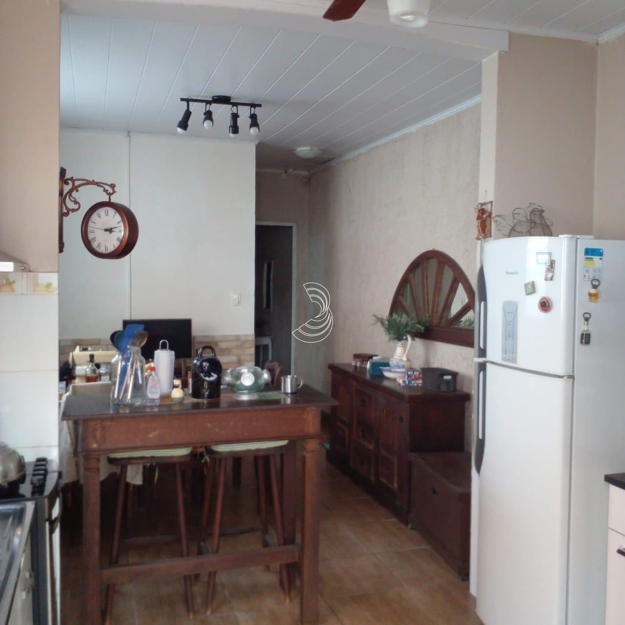 odcgqc-i847S4VN27q6Wc_1903569e67bf82810f.jpg
