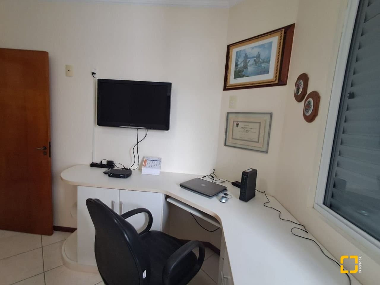 oelh8a-i2ANUA827u6P_562066875ba4fcb990.jpg
