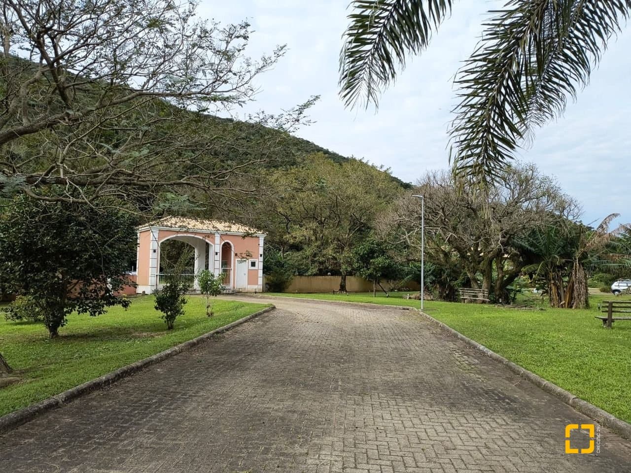 oibye5-iNoE8x6kpj89DP_57505690e09659d7a5.jpg