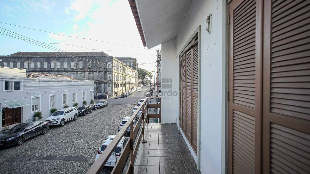 omho3-casa-comercial-no-pelotas-sacada.jpg