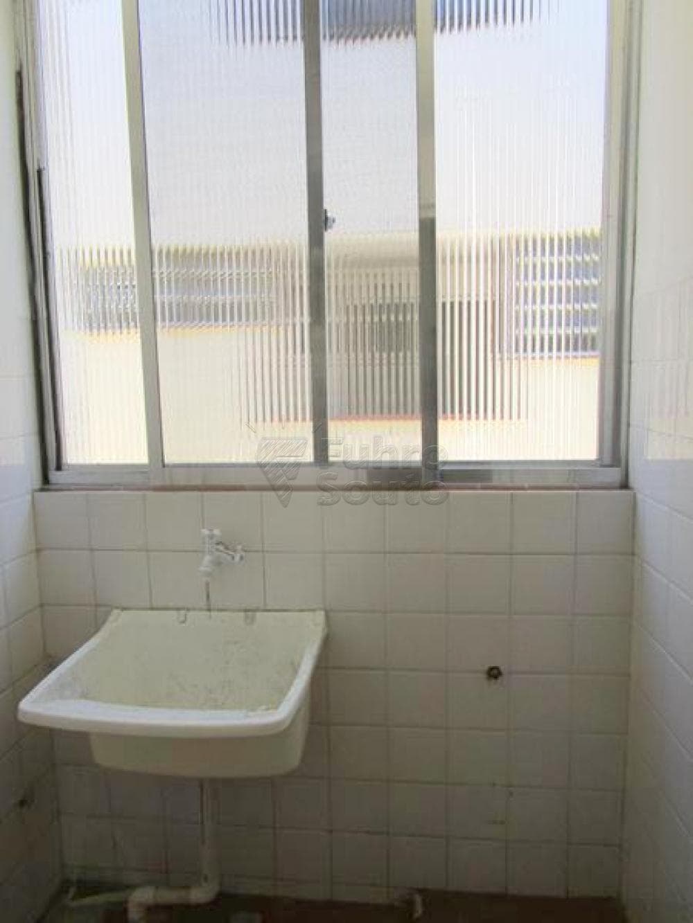oue22m-area-de-servico.jpg