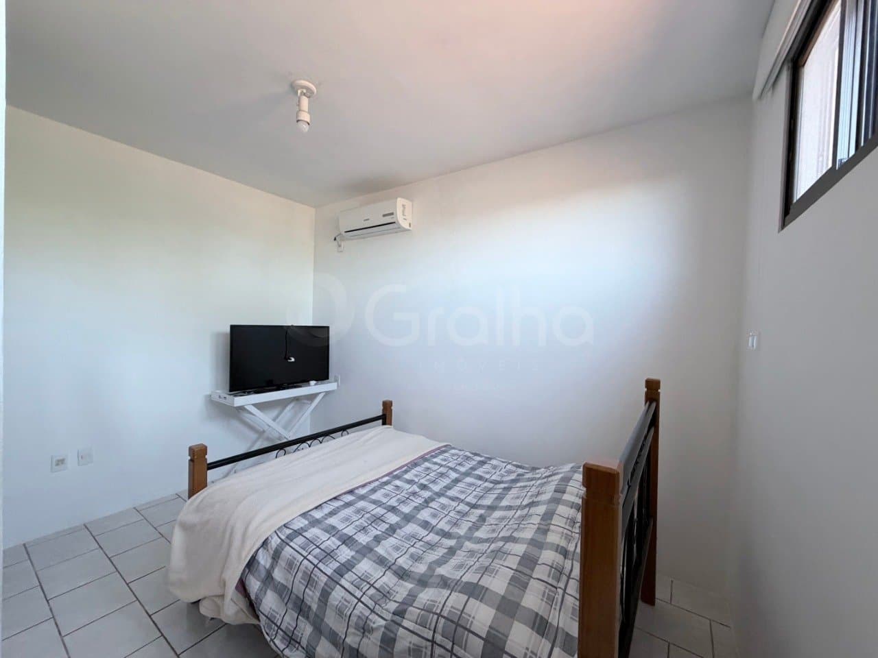 oz3lj-i8pU1p1U96eo6_40939691ca503b9ec8.jpg