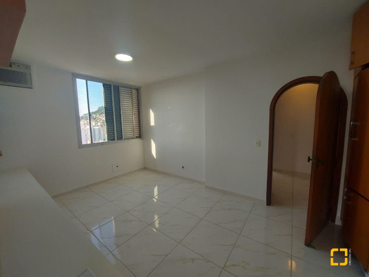 ozjco-i448d5fnY155aOg35_55189683b116b03190.jpg