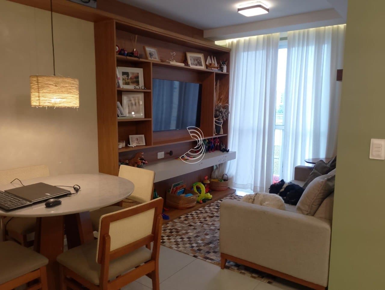 p2xuzl-i952k3vs9745me9_1889869c055bedda6d.jpg