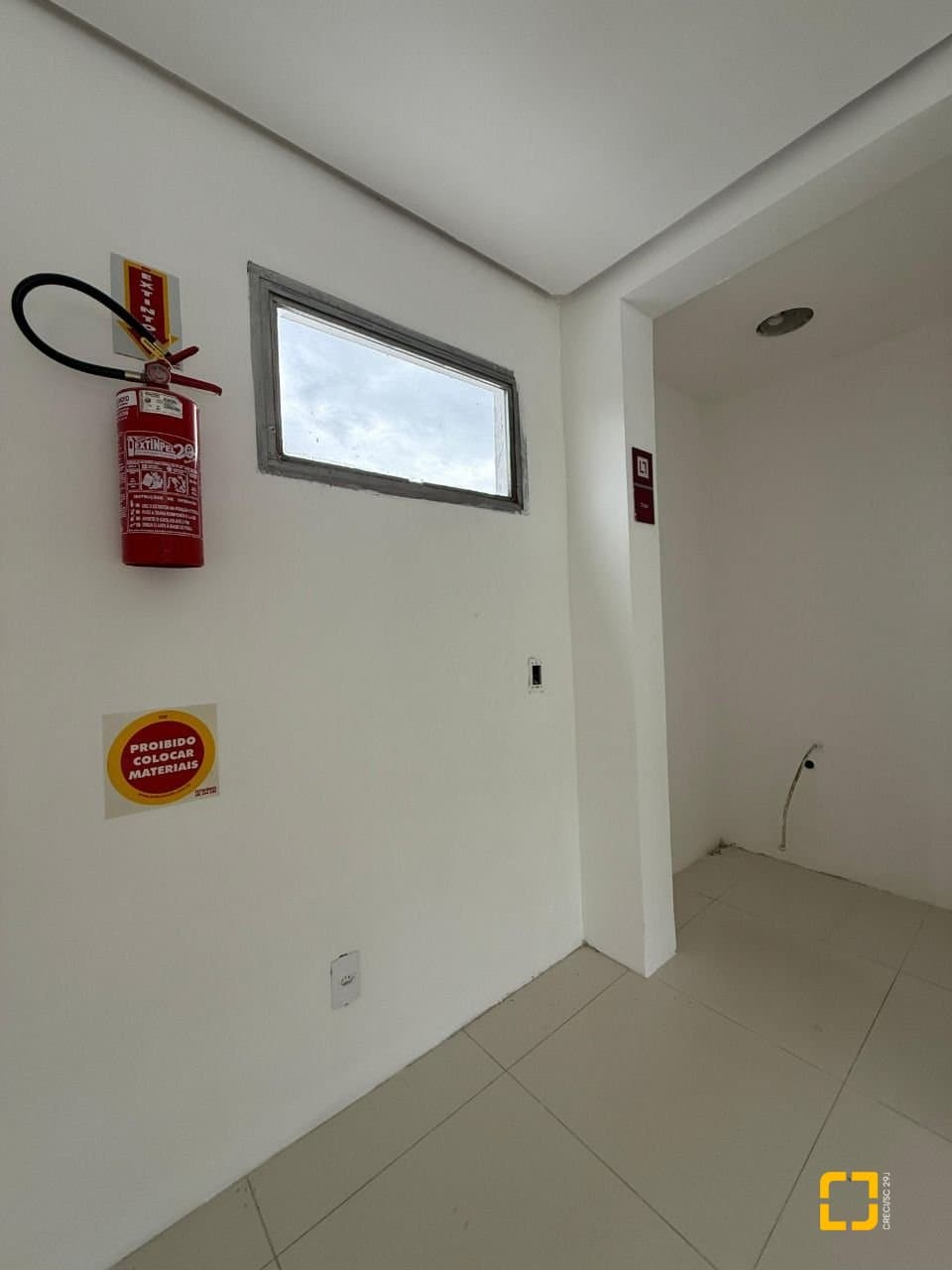 p5c5bb-i9S82D2Nn62c_5690868c38fa77ca2f.jpg