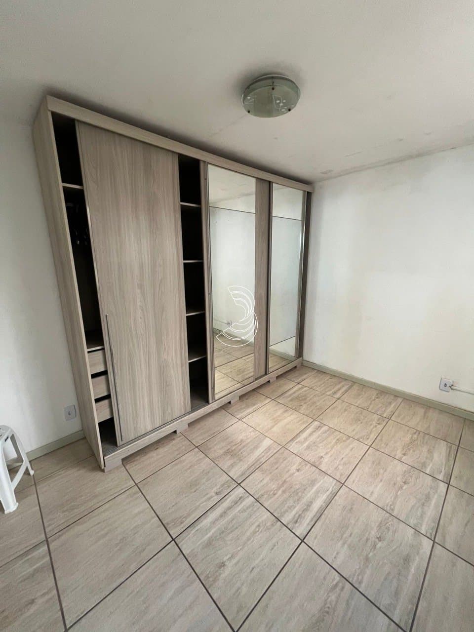 p6poj5-i8126292m1M6_192666a1761253a628.jpg