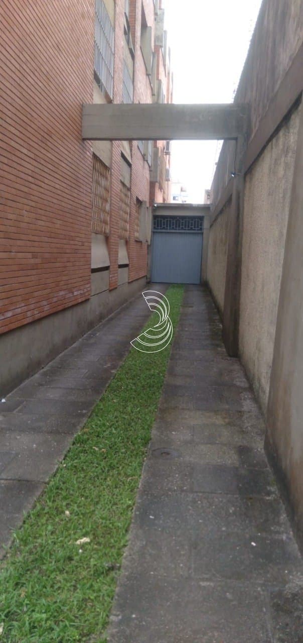 p8qkl6-iIK3N837c43_1840368f675df56974.jpg