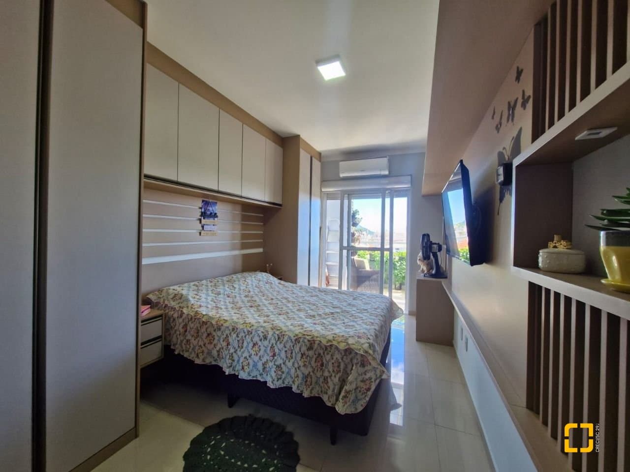 pn5rzl-i2z8r5Ou7831b_5860169ab04e4a8fc8.jpg