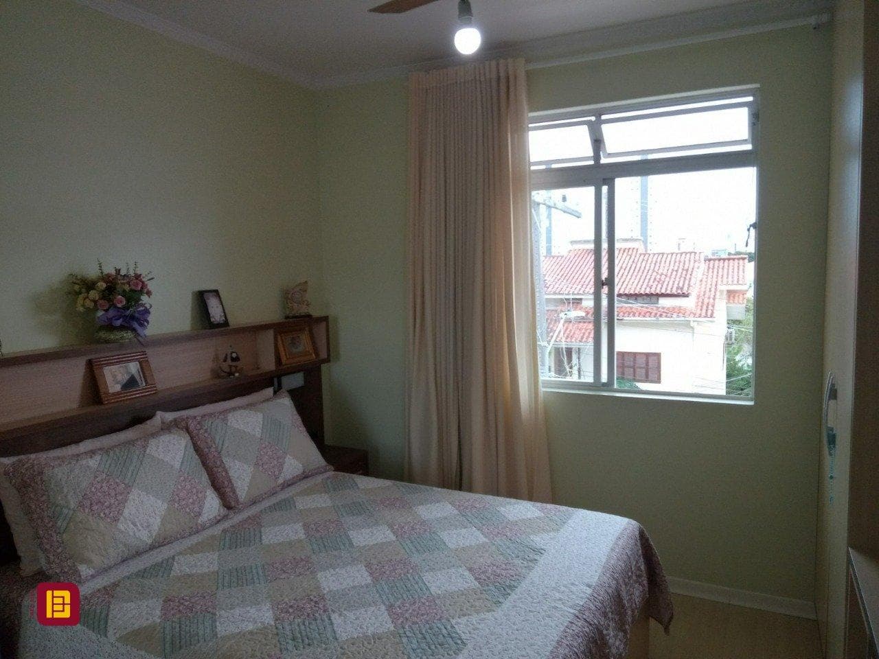 pv62r-i55Tj1itM55_39299628b95e93c89a.jpg