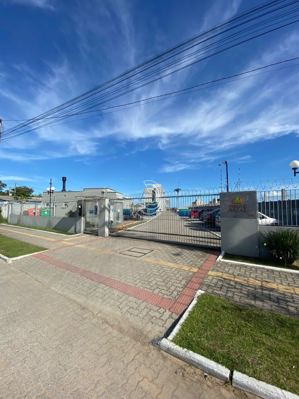 pzvpxm-i27y29511PtYYJ4dV34_18705698b7094e7c19.jpg