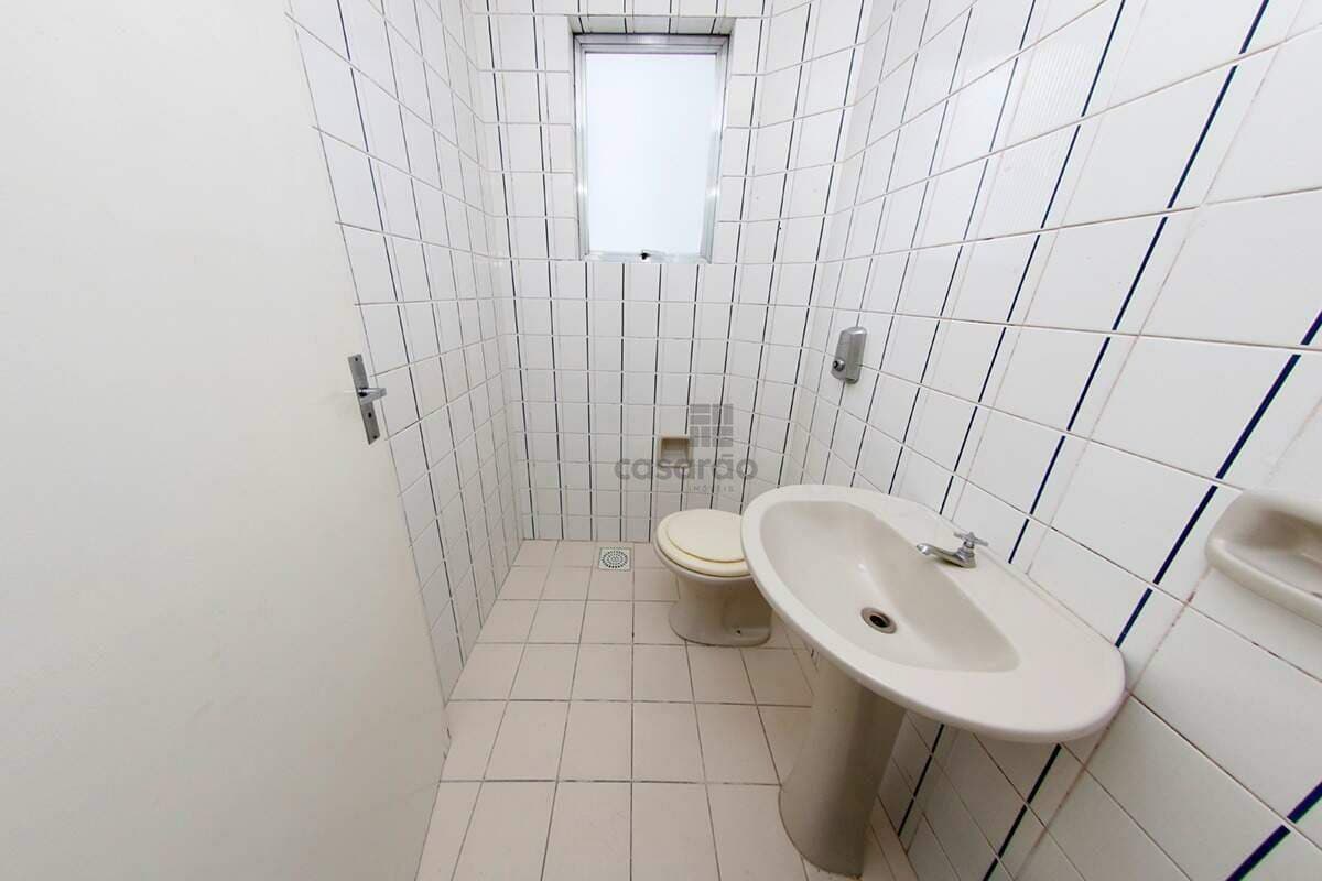 q1c73-sala-no-pelotas-banheiro.jpg