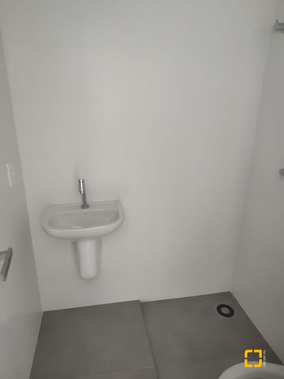 q3a4p8-iCYh3rej6J3t8YG7h2_54850684f8e32a42ae.jpg