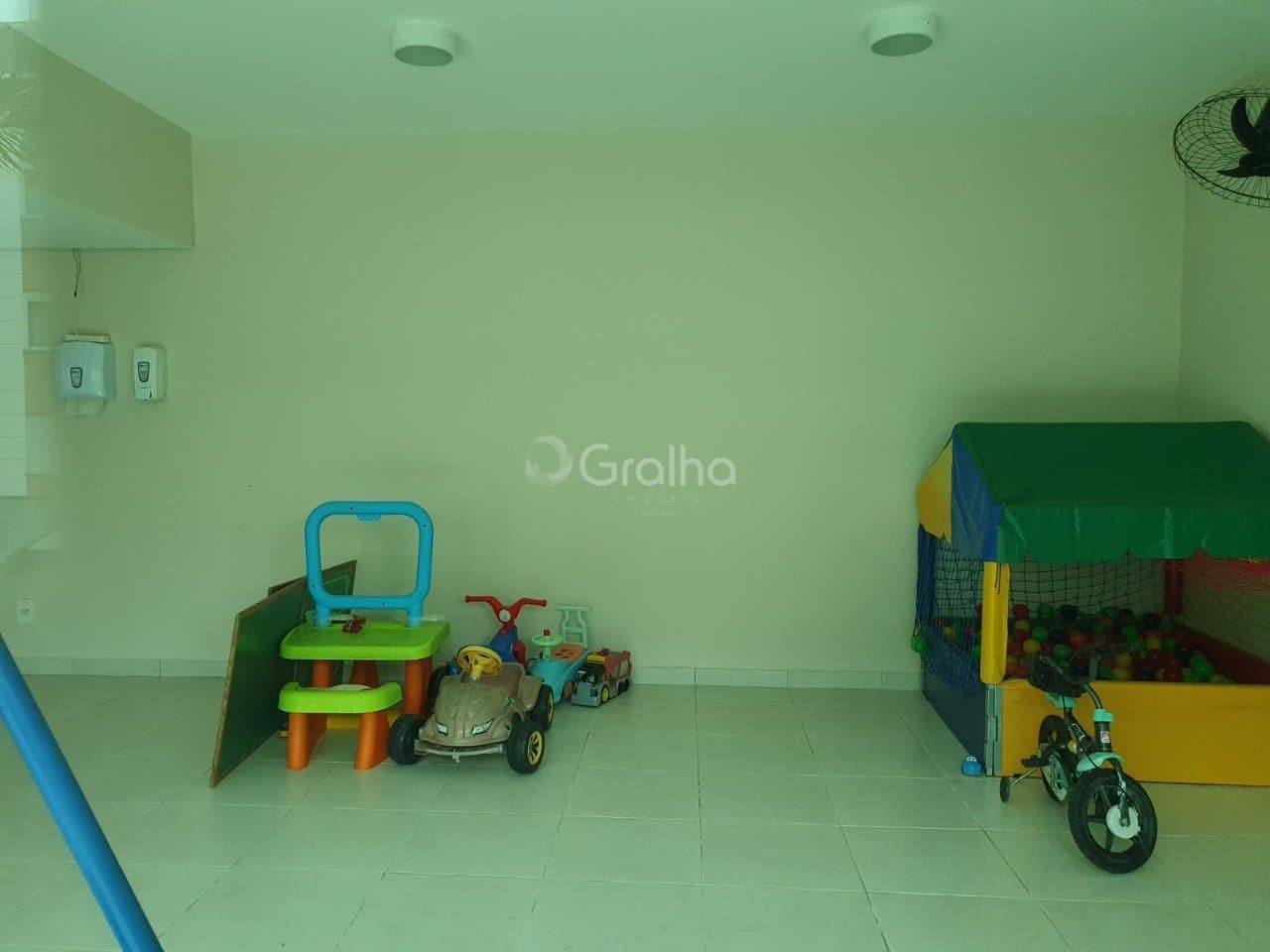 q735nl-i7r6ct79iyx5A_37981680a9ba781b00.jpg