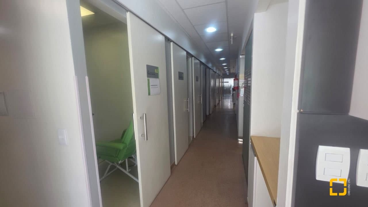 q7b2f8-iF672K9j755q5967X_5913769cc2d2498178.jpg