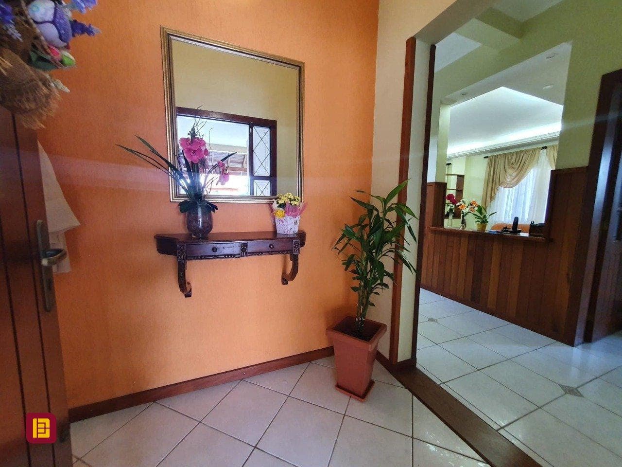 q82qwl-ii4l42mURzC11K2K151_39216625194efef059.jpg