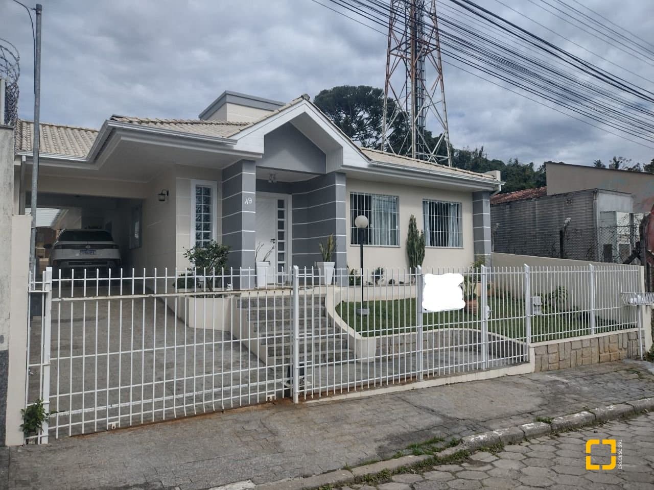 qaku3c-iD1888bM_56585689bc7e29fea1.jpg