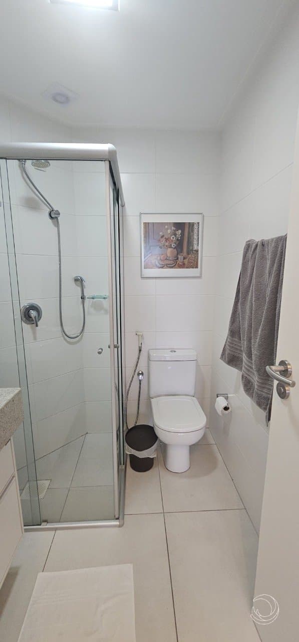 qfe18k-i3r47D_35590670576ebb3897.jpg