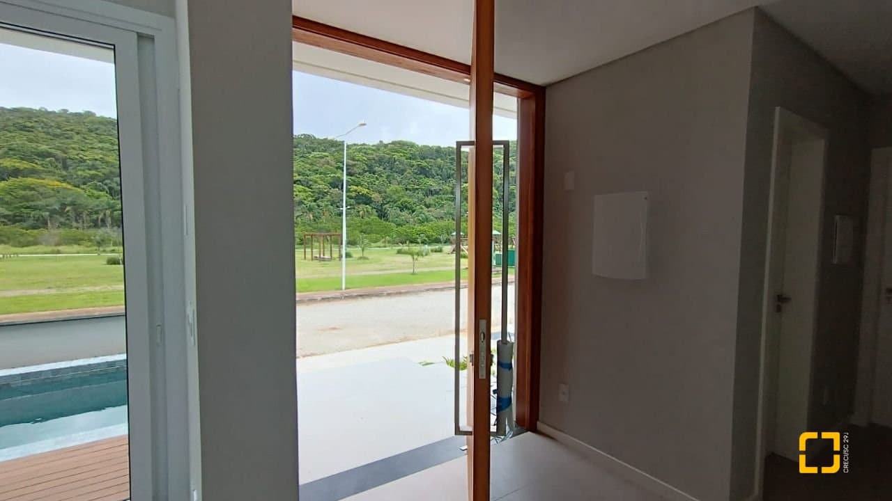 qj8xwk-ibNOQL4z6O_5084867360701677ce.jpg
