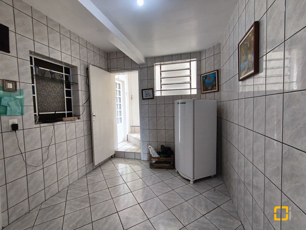 qmd5ys-iy9Wj_5644768926a02b3e14.jpg