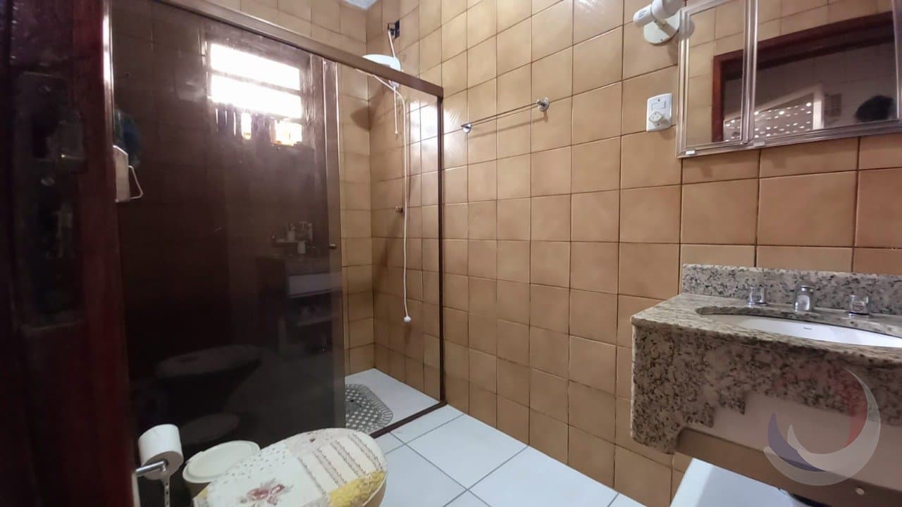 qnv95r-i8V468VP5t1094_3053364e7b05ea1f26.jpg
